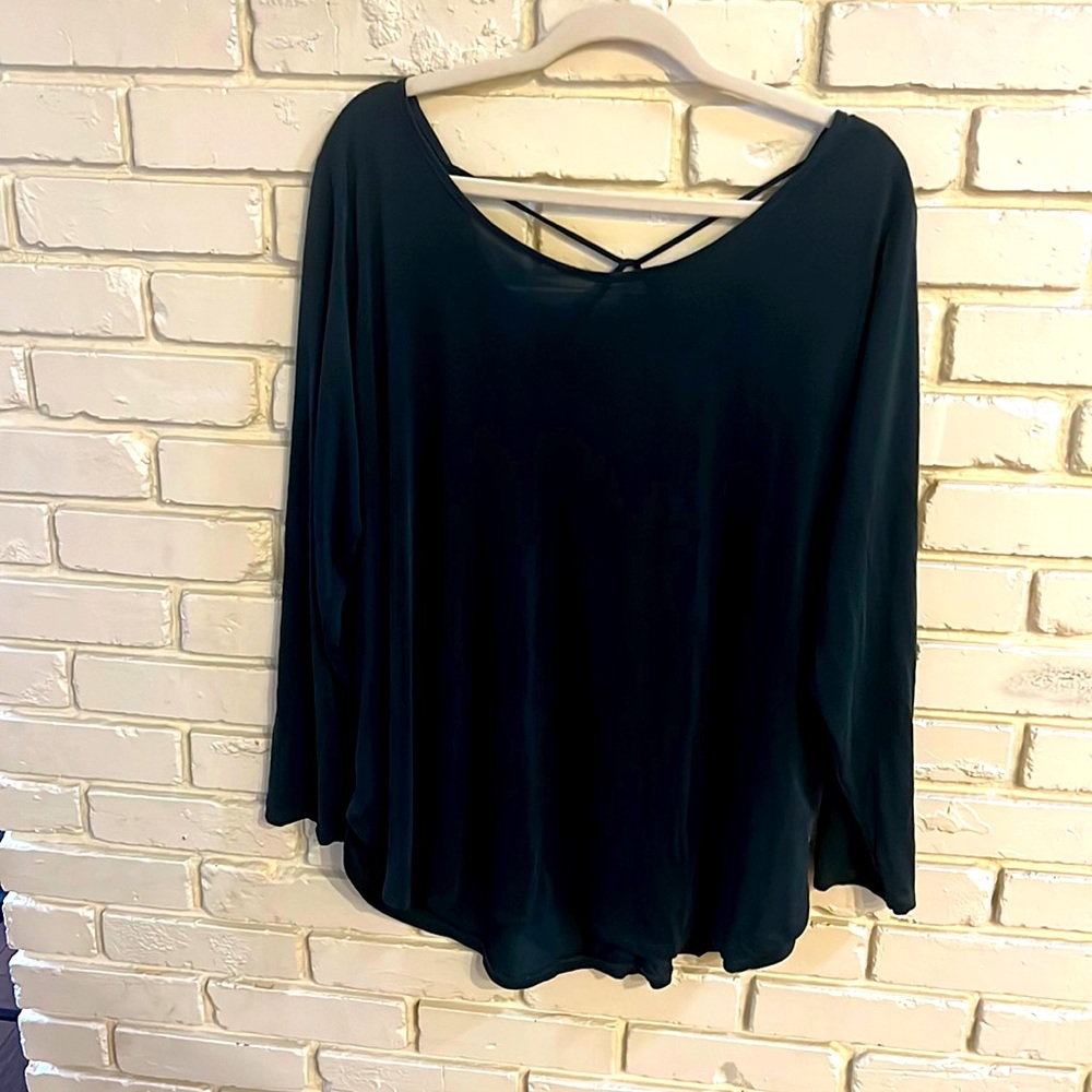Betsey Johnson Green Athletic Top with Webbed back detail Size 3X